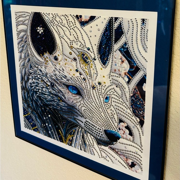 Finished Crystal Rhinestone Wolf Diamond Painting - Picture 2 of 3